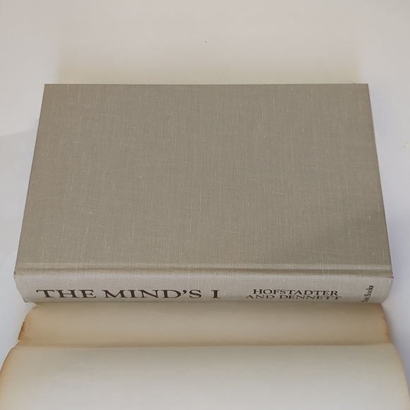 The Mind's I - Hofstadter  & Dennett - 1981 - Picture 5 of 10